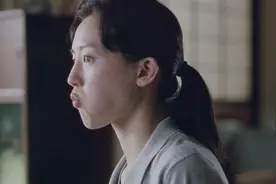 心理学：适当的“肢体接触”，能够增进彼此的感情图片