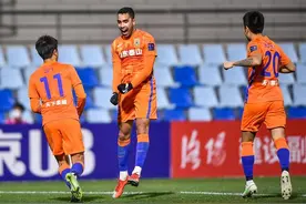 足协杯半决赛首回合-德尔加多制胜球 山东1-0河南图片