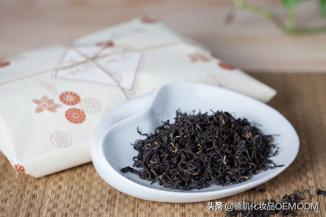 都泉氨基酸无香滋养洗发水--出油枯草头塌塌头救星