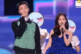 售票演出公然假唱！范丞丞李一桐合唱连嘴型都对不上，引网友炮轰图片