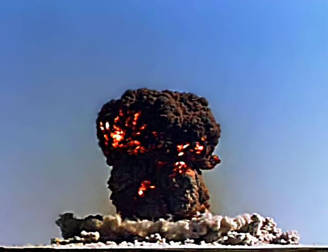 最全合集：88张核爆实验高清照片，全世界已知大型核爆实验2048次