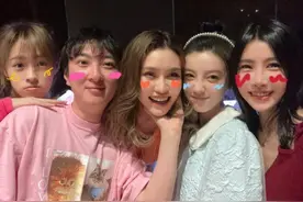 王的盛宴又来了！王思聪三亚庆生，捏前女友脸合照，现场网红如云图片