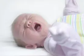 宝宝“马牙”如何处理？妈妈这么做 效果更好！图片