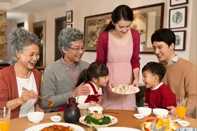 认识食用油的烟点，别让好油变“毒油”图片