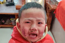 熊孩子乱涂乱画后心生“悔恨”，网友：从此之后仇恨就这么埋下了图片