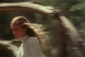 下雨的日子，不如去淋雨图片