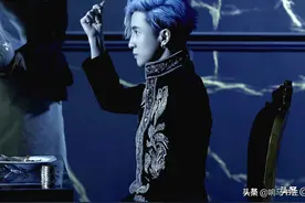 薛之谦《耗尽》挺入巅峰榜第一，不如用《背过手》的方式打开它图片