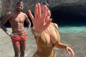 身材火辣，乔治未婚妻晒游玩照片图片