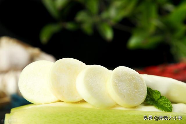 买茭白要“短胖”还是要“长瘦”，记住这三点，菜农称你为师傅