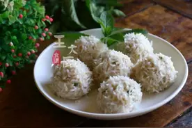 蒸莲藕鸡胸肉珍珠糯米丸子这样做，鲜香可口，Q弹软糯，味道超赞图片