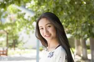 小说:他是公认的贫民小伙，凭借猎杀魔兽蛛王，竟瞬间进账五十万图