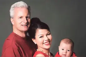 越南女子嫁美国大爷以为丈夫不能生育，结果成功怀孕生子定居美国图片