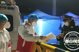 上饶铅山：仅出生19天婴儿出院，父母却不能来接，志愿者爱心接力图片