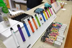 悦刻上市首日暴涨145.9%！这些新型烟草概念股站上风口图片