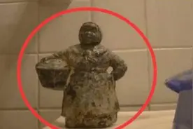 女子去野外散步，意外捡到个奇怪的罐子，打开细看后惊喜了图片