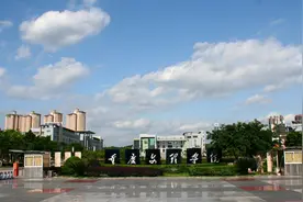 家门口就可以上一本！重庆文理学院今年10个专业一本招生图片