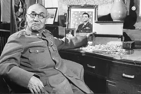 权倾一方，妻子却不孕，他拒绝纳妾，岳父不忍，将14岁养女送上门图片