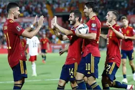 第86分钟绝杀，1-0！西班牙复仇瑞典，5万人见证，世界杯确定9席图片