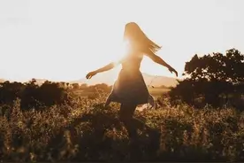 这一生，我们都与孩子在告别图片