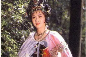 难怪作者安排孙悟空钻进铁扇公主的肚子，他的出生，与芭蕉扇有关图片