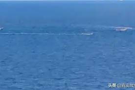 远洋船员生活实录：遭遇武装海盗发射火箭筒，在海上烧烤、打篮球图片