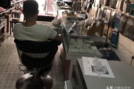 配置64G内存没有固态硬盘，我以为写错了，客户：你不懂电脑图片