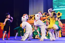 幼儿园六一表演，100多块的表演服表演一次就没用了，不浪费吗？图片