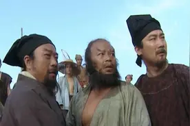 水浒传中，李逵为何会那么残暴？你看时迁的这句评价，说到根上了图片
