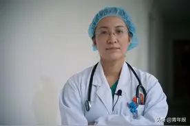 中国医师节｜日记女神查琼芳：从武汉到上海，这根弦一直紧绷着图片