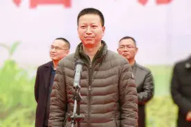 黄山市“我帮茶农卖茶”媒体公益行启动，能否帮茶农解围？图片