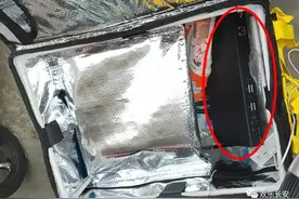 伪装成外卖骑手，竟是做这个！图片