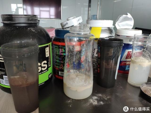 增肌蛋白粉横评 如何选择正确的蛋白粉看这一篇就够了 含健身分享