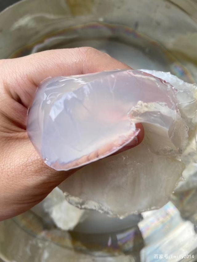 花胶炖好放冰箱变果冻 花胶变成果冻还可以再炖吗