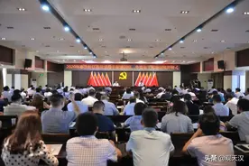 昨天，汉中市委书记王建军给这群人上了一堂党课...图片