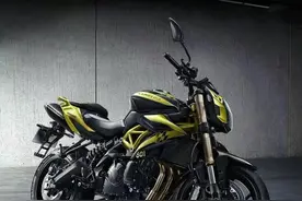 领克首款摩托正式上市，售价53800元图片