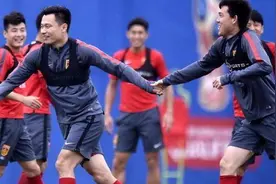 千呼万唤始出来！中国足协终于迈出这一步，俱乐部降薪有令箭了！图片