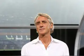 曼奇尼，一生为意大利足球事业付出巨大贡献图片