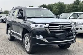 最后一批大排量自然吸气 丰田酷路泽5700中东版实拍解析图片