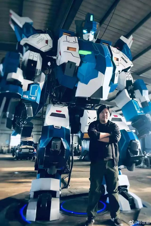 谁说机甲与中国人无关！中国人原创机甲早已出现，真正的有人驾驶
