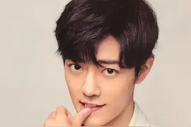 肖战粉丝做公益，为小学生捐赠校服，却意外翻车了图片