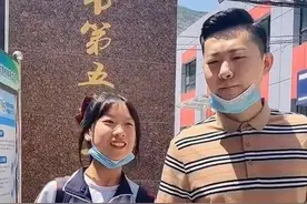 “最年轻爸爸”火了，接初中女儿时被认成男友，爸爸表示：习惯了图片