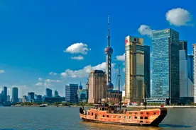 上海“空中花园”走红，网友却觉得瘆得慌，老司机晚上都不敢过图片