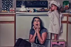 妻子打电话要100元菜钱，丈夫的回复太过现实：没钱的宝妈好卑微图片