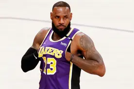 季后赛4场打完，詹姆斯拿了87分，哈登105分，伦纳德和杜兰特呢？图片