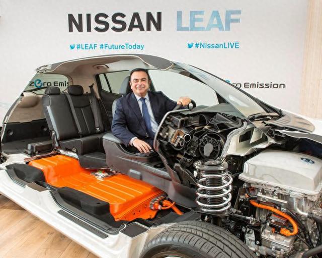 ���ͷ�������۹�Ӷ�����ߣ��ղ�ǰCEO�������������ӳ������ձ�˾�����ؿ����Ų�֪��