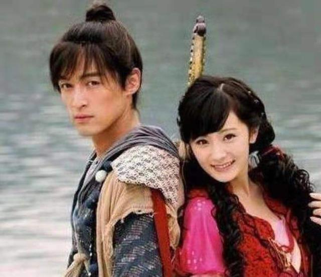 34岁的“流量女王”杨幂为何不再婚？细数被她迷倒的男明星们