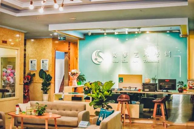 ����ح�����������ڳ�Ȧ�ˣ��Ͻ�����ѧ����