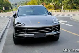 今年开百万豪车回老家过年，发生的几件事，让我如鲠在喉图片