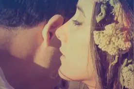 心理学发现，让男人“着迷”的女人，是这样的图片