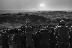 1959年，中国十万大军“神秘消失”，5年后毛主席夸他们立了大功图片